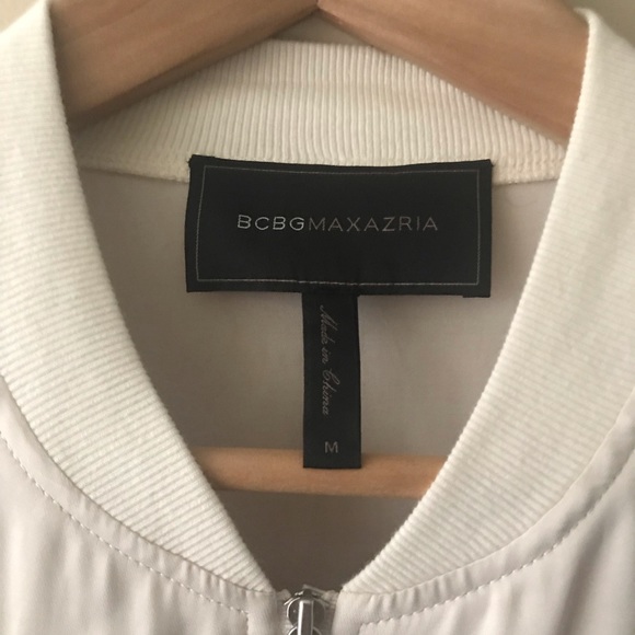 Lightweight BCBG silk jacket - Picture 2 of 3